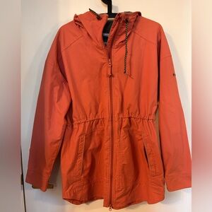 Columbia Women’s Sage Lake Long Lined Hooded Jacket in Coral Color Size M